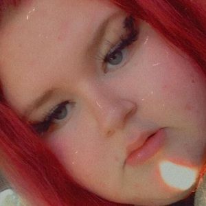 Meet your Posher, Emilee